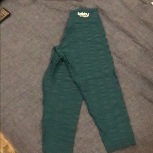 Booty by brabants cropped blue leggings